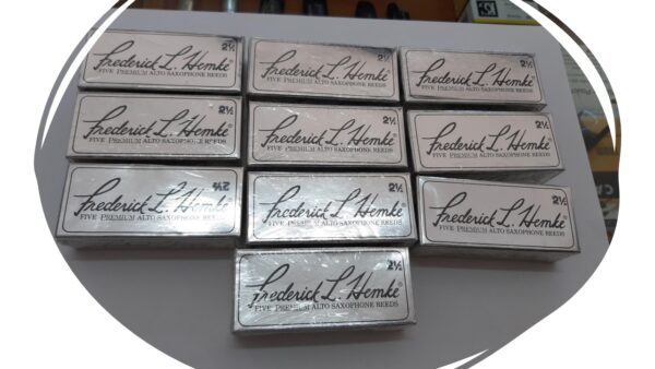 Box of 5 Hemke "Vintage Packaging" reeds for alto saxophone 2.5