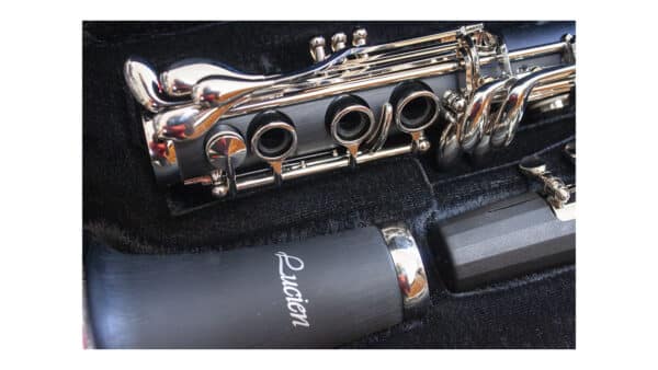 Lucien Bb Clarinet CL-480NE 18 keys