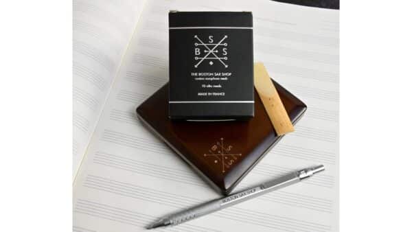 Box of 10 "Boston Sax Shop" reeds for tenor saxophone