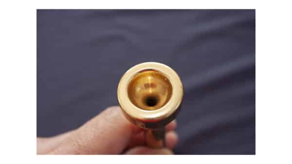 Boquilla Denis Wick 3 Dorada para Trompeta