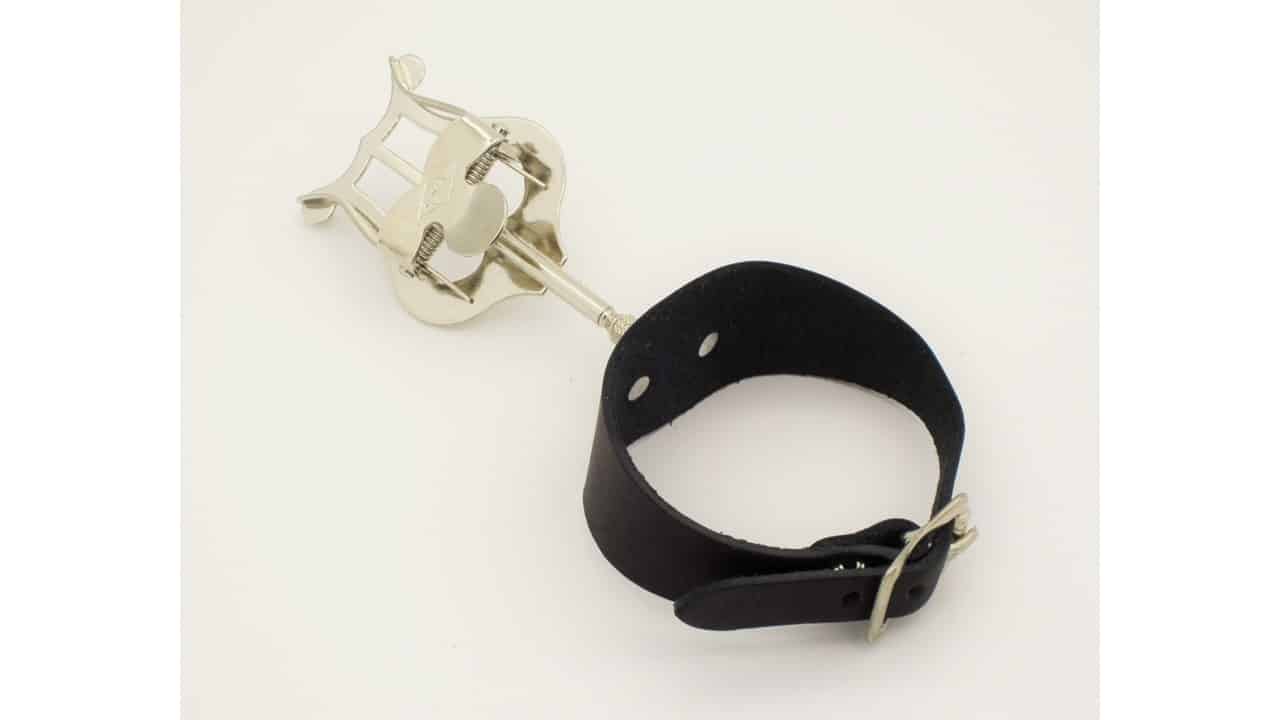 APM Marching Music Stand for Flute