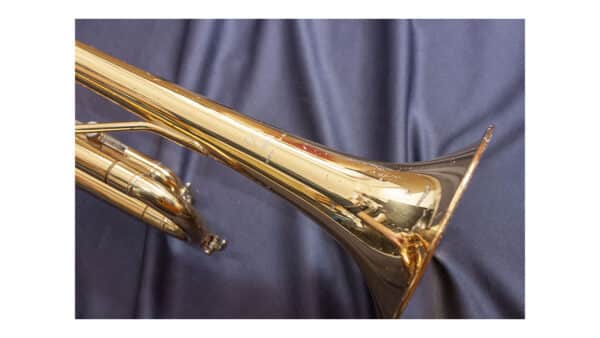 Yamaha YTR-2330 Trumpet