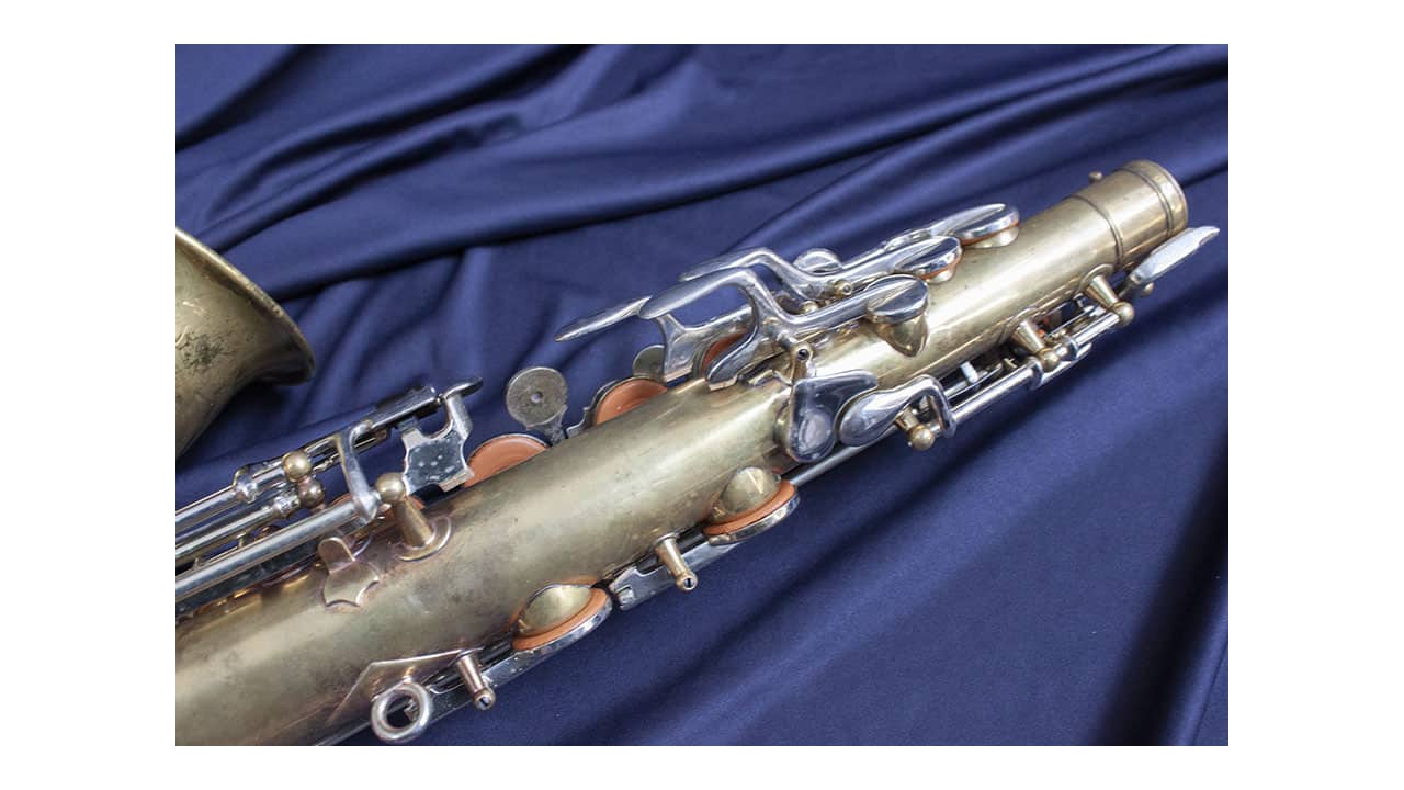 Martin Committee I "Searchlight" 124xxx Alto Saxophone - Image 4