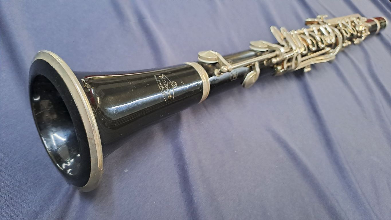 Noblet clarinet, wooden body - Image 2