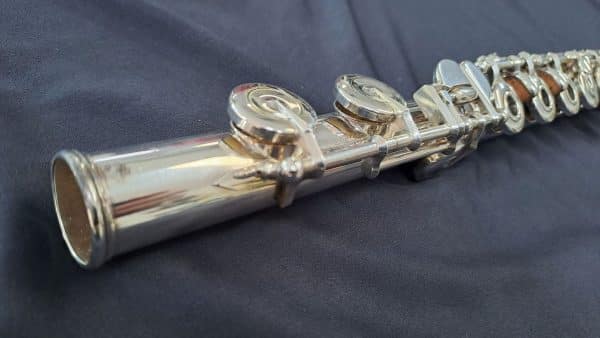 Flauta travesera Sankyo CF-301