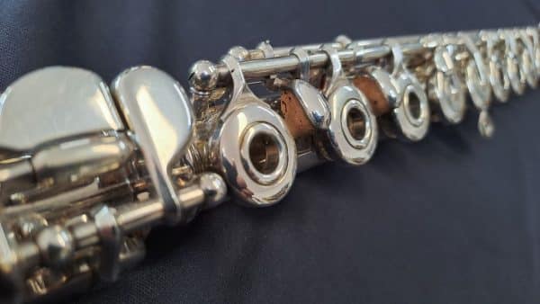 Flauta travesera Sankyo CF-301