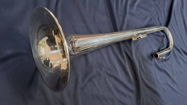 Trompeta Schilke E3L-4 Mib - 4 pistones