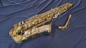 Saxo alto Júpiter JAS-1100