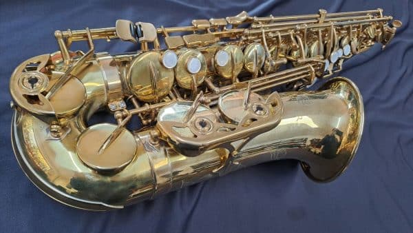 Saxo alto Júpiter JAS-1100