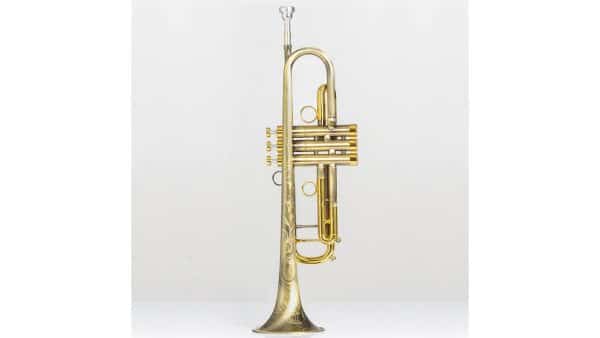 Trompeta SanmaHorn Simón