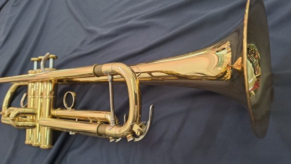 Trompeta Yamaha YTR-8335LA Custom Japón