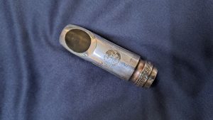 Mouthpiece Selmer E Vintage metal for soprano saxophone.