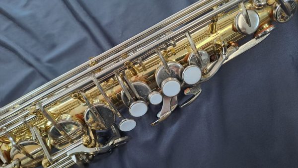Yamaha YAS-25 alto saxophone