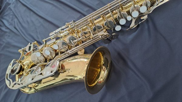 Yamaha YAS-25 alto saxophone