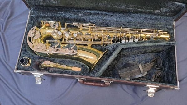 Saxo alto Yamaha YAS-23