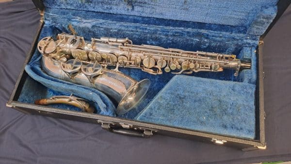 Saxo alto SML Gold Medal  #24XXX