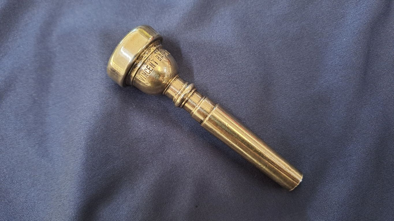 Bach CORP 10C mouthpiece for trumpet - gold plated