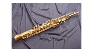 Saxo Soprano Júpiter JPS-547