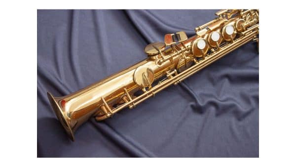 Saxo Soprano Júpiter JPS-547