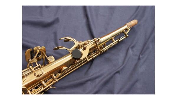 Saxo Soprano Júpiter JPS-547