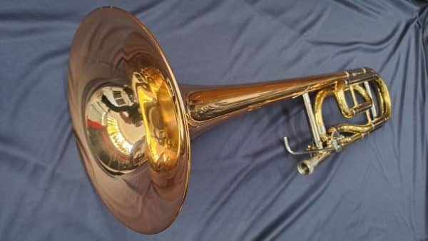 Yamaha YSL-682G Bb/F Trombone