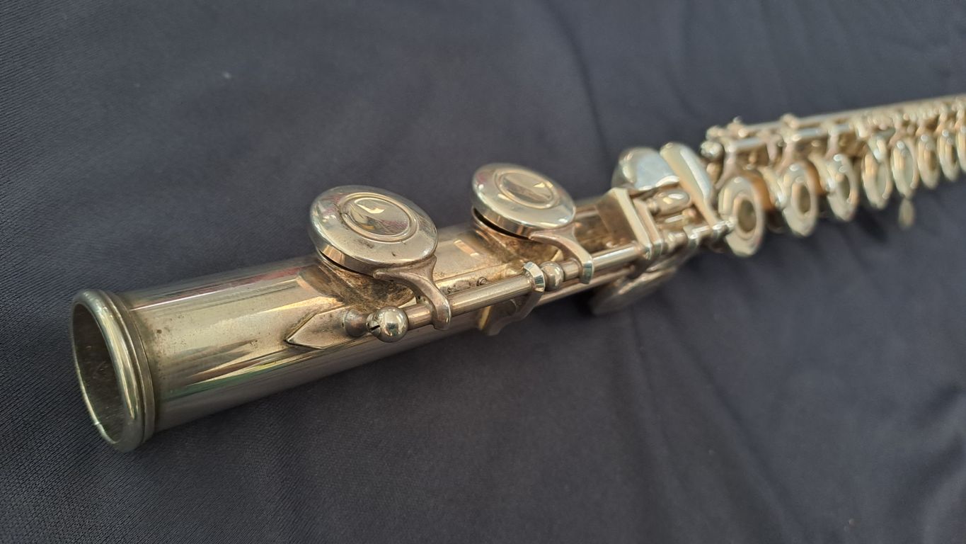 Flauta travesera Yamaha YFL-281SII - Imagen 5