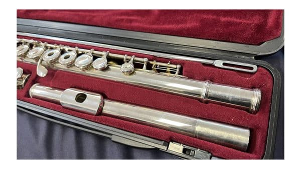 Flauta travesera Yamaha YFL-281SII