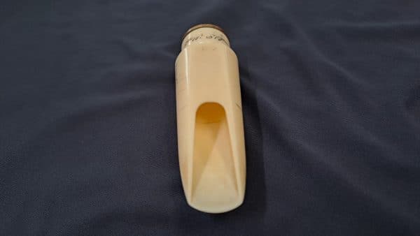 Boquilla Brilhart Tonalin Great Neck 4* saxo alto