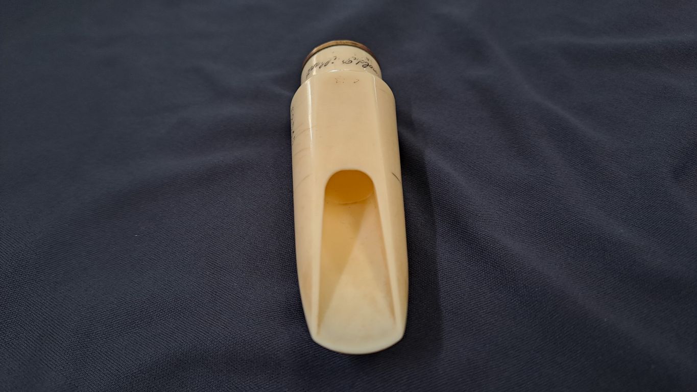 Boquilla Brilhart Tonalin Great Neck 4* saxo alto - Imagen 4